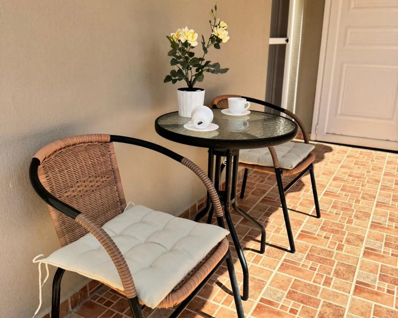 K&B House Apartment Nikiti