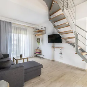 Hotel de apartamente Varka, Nikiti (Sithonia)